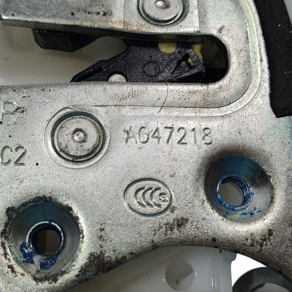 Fechadura Traseira Dir. Mitsubishi Eclipse Cross Hpes 2021