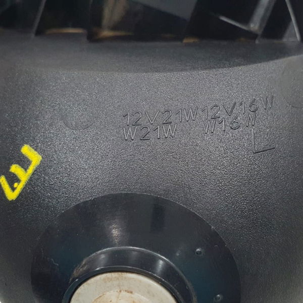 Lanterna Neblina Ré Esquerda Mitsubishieclipsecrosshpes 2021 Vermelho