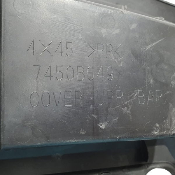 Churrasqueira (c/detalhes) Mitsubishi Eclipse Crosshpes 2021