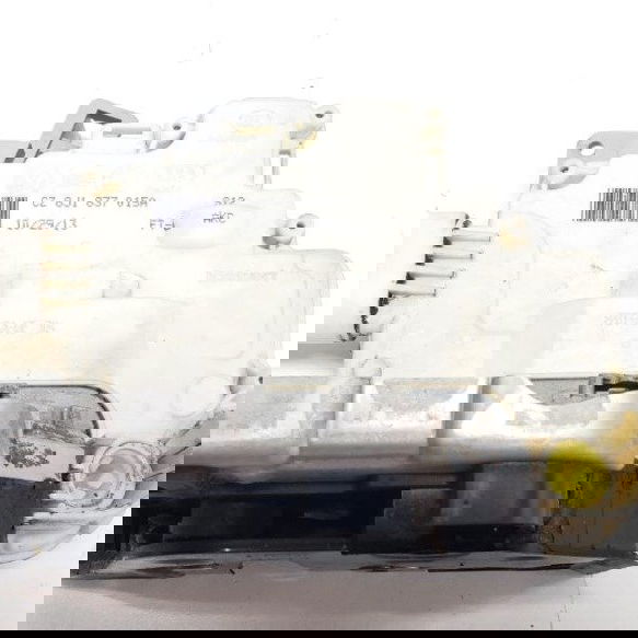 Fechadura Porta Dianteira Esquerda Vw Touareg 4.2 V8 2014