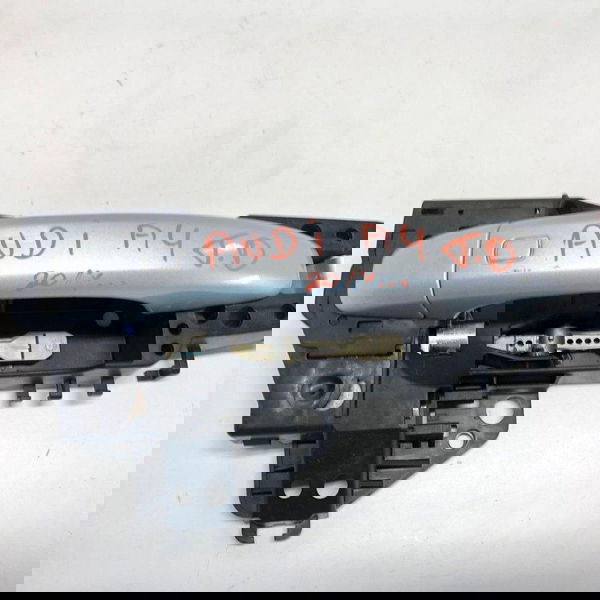 Maçaneta Traseira Externa L.d Audi A4 2.0 2014 8t0837886