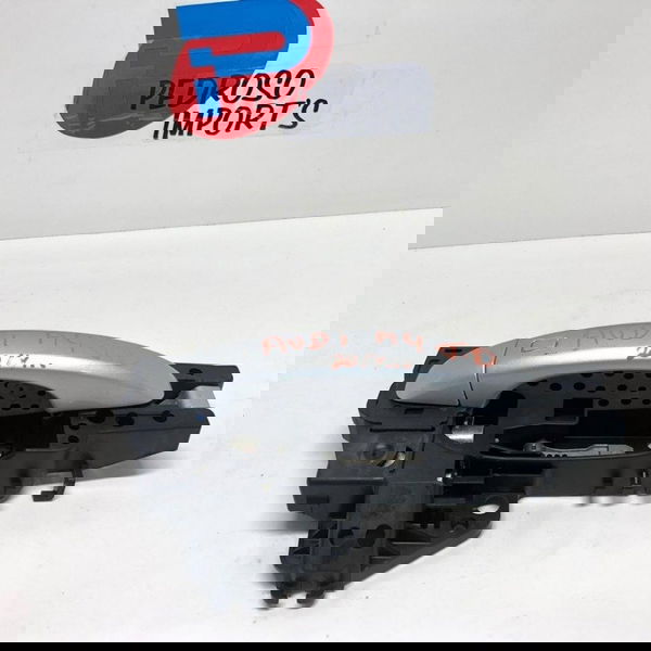 Maçaneta Traseira Externa L.d Audi A4 2.0 2014 8t0837886