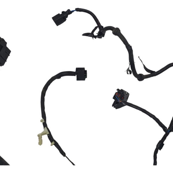 Chicote Parachoque Traseira Range Rover Velar P300 2020