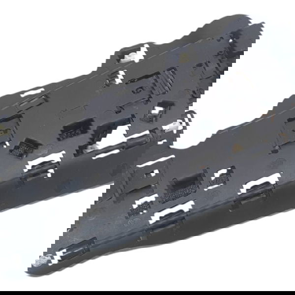 Sensor Hands Free Esquerdo Range Rover Velar P300 2020