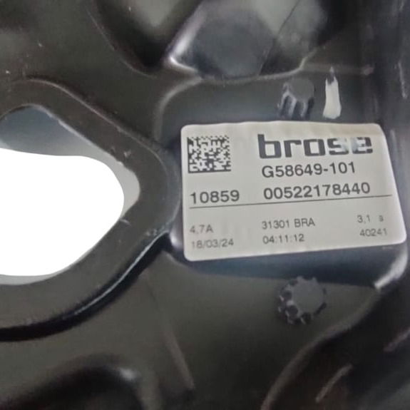 Máquina De Vidro T/d Rampage Rebel 2024