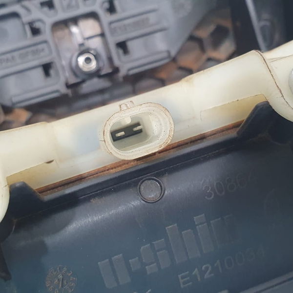 Câmera De Ré E Maçaneta Caçamba Rampage Rebel 2024