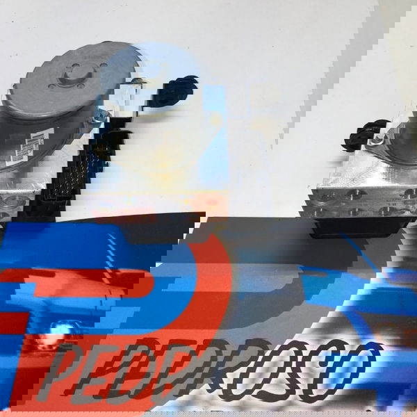 Bomba Abs Audi Rsq3 2015 8u0614109c