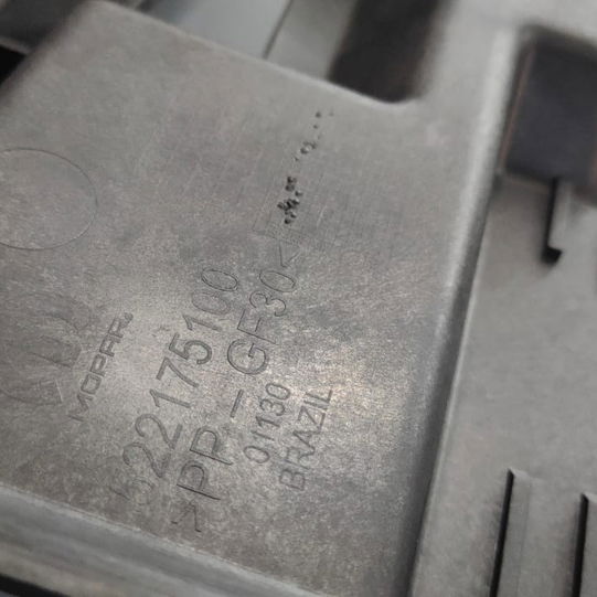 Suporte Inferior Grade Painel Frontal Rampage Rebel 2024