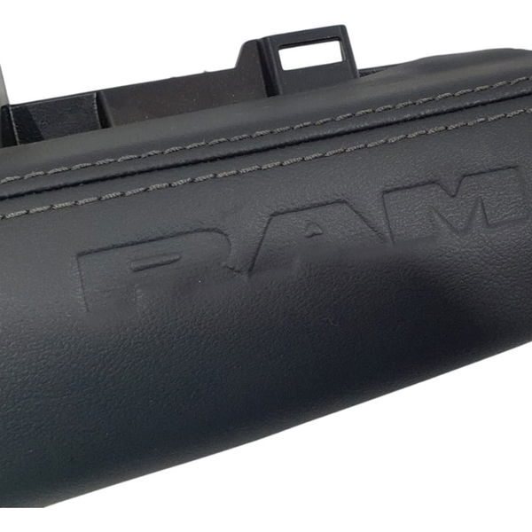 Acabamento Couro Painel Rampage Rebel 2024 - Preto - Listras