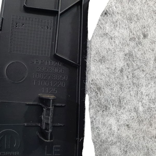 Acabamento Esquerdo Console Rampage Rebel 2024