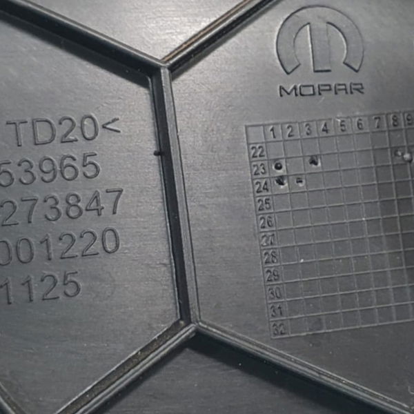 Acabamento Direito Console Rampage Rebel 2024