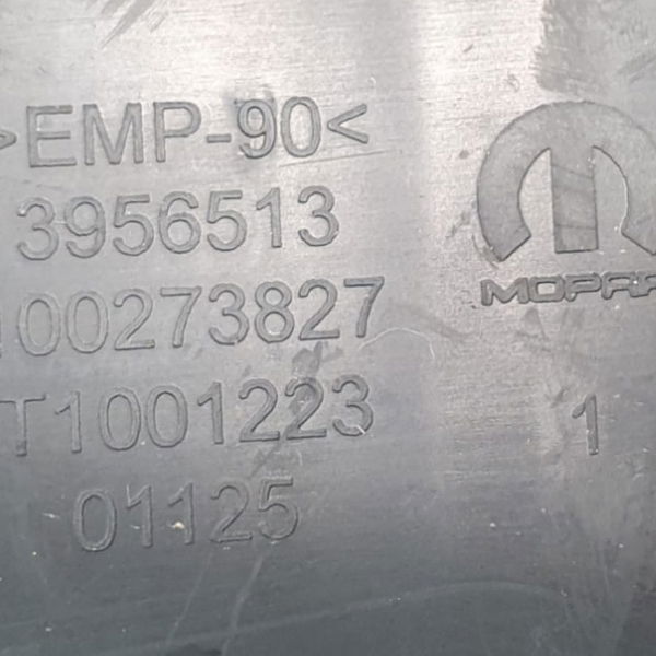 Guia Vidro Porta Dianteira Esquerda Rampage Rebel 2024 Preto