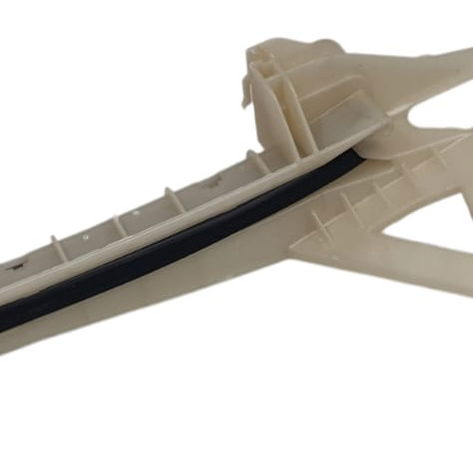 Guia Vidro Porta Dianteira Esquerda Rampage Rebel 2024 Preto