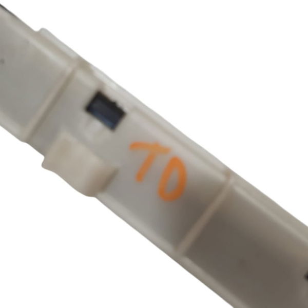 Guia Vidro Traseiro Direito Rampage Rebel 2024