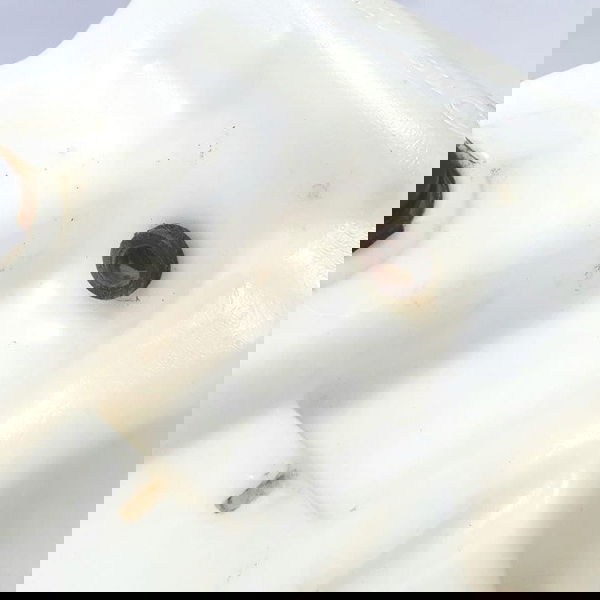 Reservatório Água Para-brisa Jeep Cherokee Longitude V6 2015