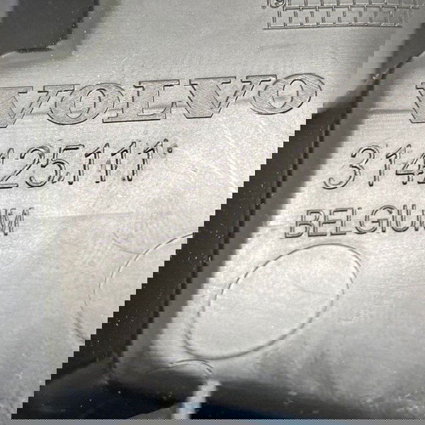 Guia Pára-choque Diant Dir Volvo V40 Cross Country T4 2018