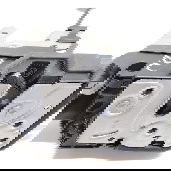 Fechadura Porta Dianteira Direita Volvo V40 Cross Country T4