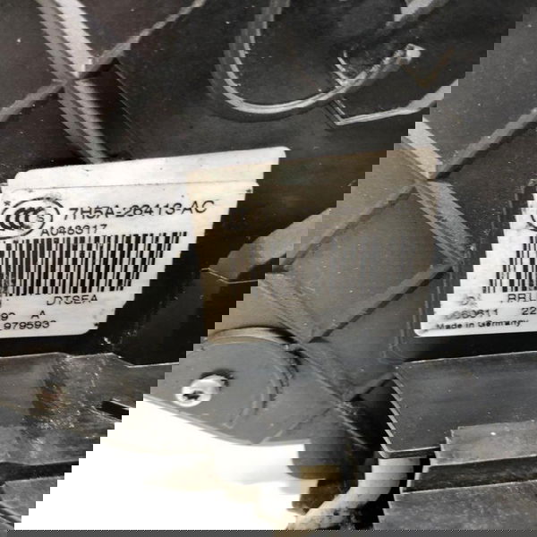 Fechadura De Porta Traseira Esquerda Freelander 2 2011