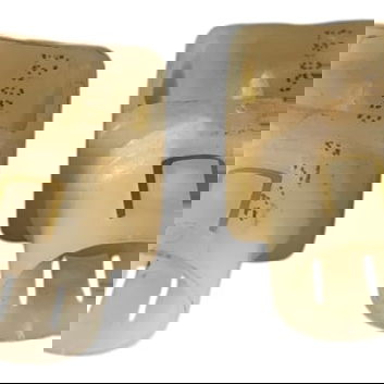 Bucha  Presilha Trava Cabo Freio De Mão Bmw 320i 2015 2016