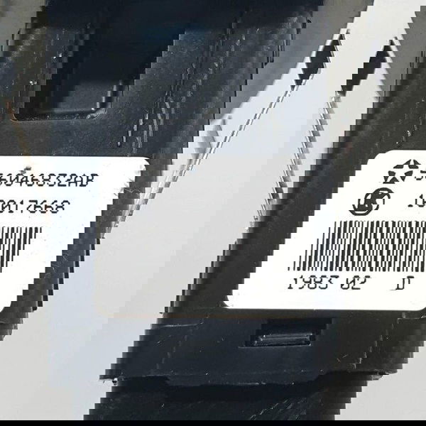 Botão Vidro Elétrico Traseiro Dir Dodge Journey 3.6 Rt 2014