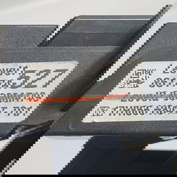 Suporte Chave De Seta E Limpador Outlander 3.0 Hpe-s 2018