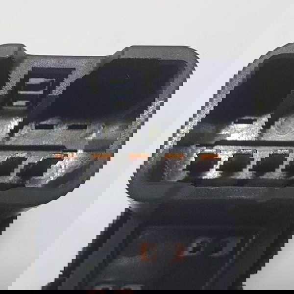 Botão Vidro Elétrico Mitsubishi Eclipse Cross Hpe-s 4x2 2019