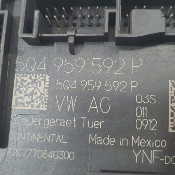 Módulo Porta Dianteira Direita Taos Confortline 2023 Preto