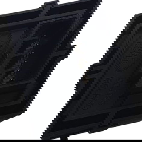 Botão Abertura Porta Malas Lr Discovery Sport 2022