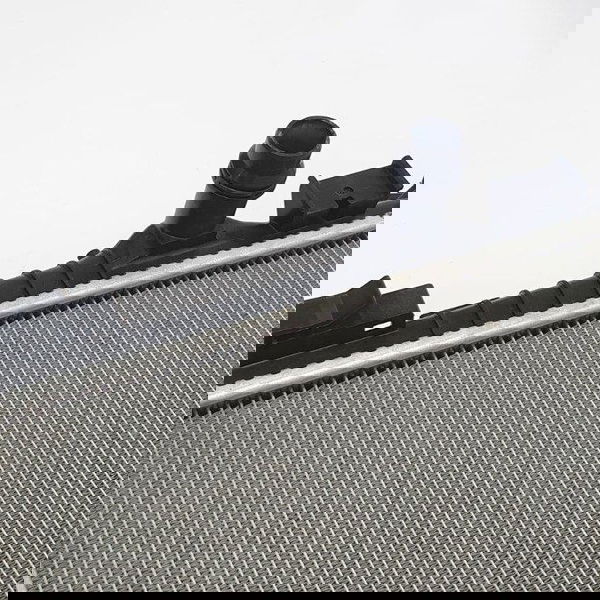 Radiador Água Peugeot 3008 1.6 Thp 2018 M155209 // Pa66gf25