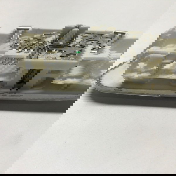 Luz De Teto Peugeot 308 Thp 2015