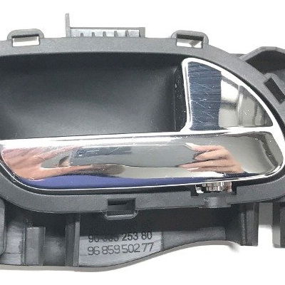 Maçaneta Interna Direita Peugeot 308 1.6 Thp 2015