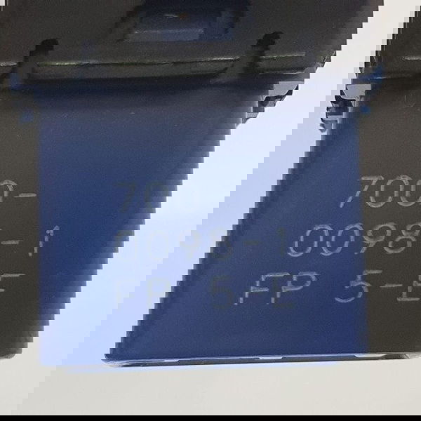 Botão Abertura Tampa Tanque Combustível Rav4 Hybrid 2020