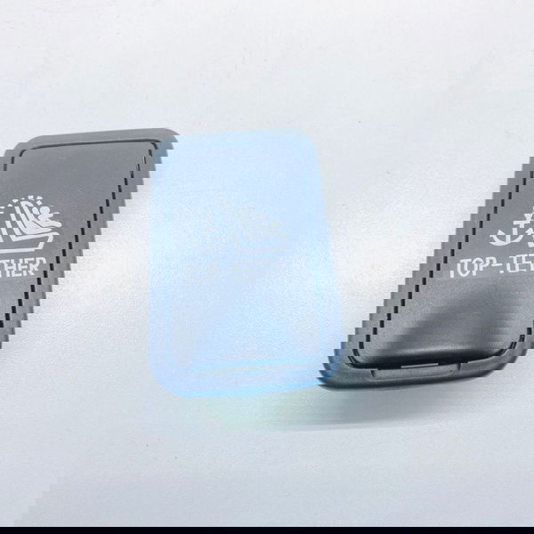 Acabamento Isofix Corolla Hybrid 2020