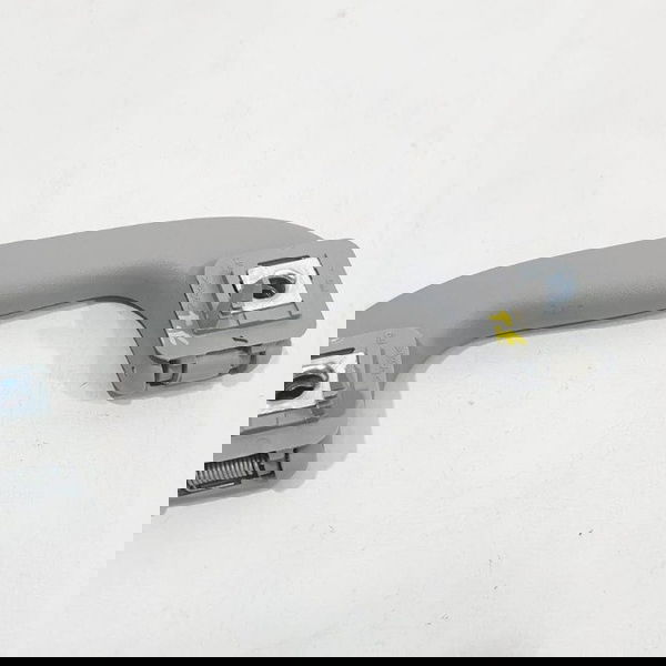 Alça De Teto Traseira Esquerda Equinox Premier 1.5 2022