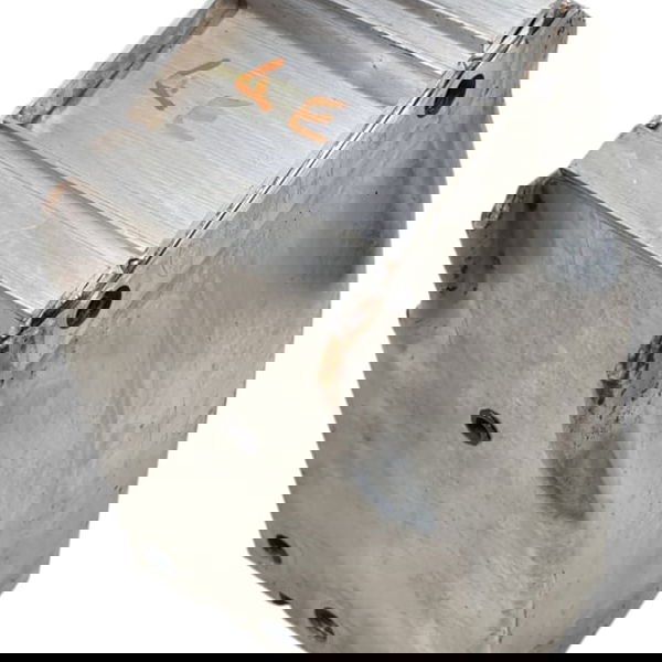 Suporte Alma Parachoque Esq Lr Discovery Sport Diesel 2022