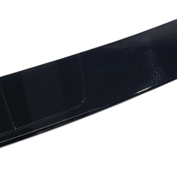 Moldura Tampa Traseira Luz Placa Lr Discovery Sport 2022