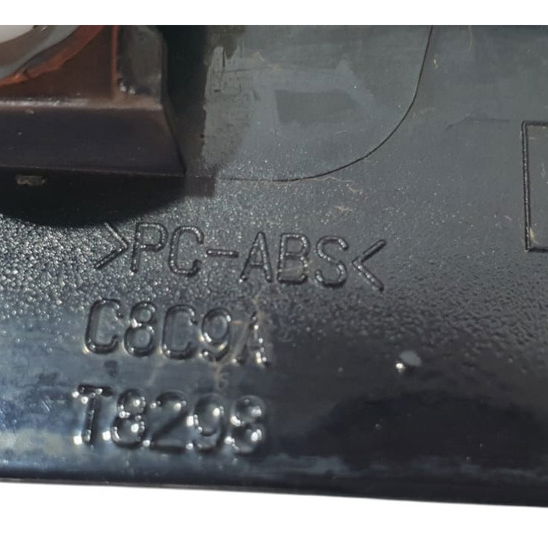 Moldura Tampa Traseira Luz Placa Lr Discovery Sport 2022