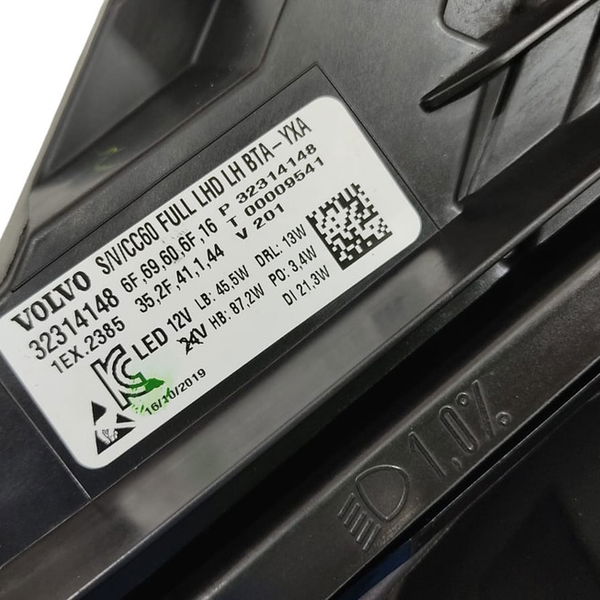 Farol Esquerdo Led Volvo S60 T8 2019 Esquerdo/motorista