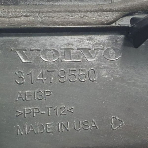 Tampa Churrasqueira Volvo S60 T8 Híbrido 2020