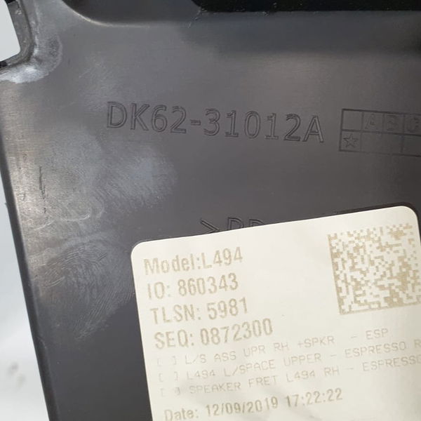 Moldura Tela Alto Falante L/dir Range Rover Sport Hse 2020