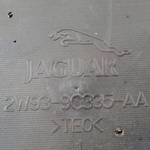 Vedação Tanque Combustível Lr Discovery Sport Diesel 2022