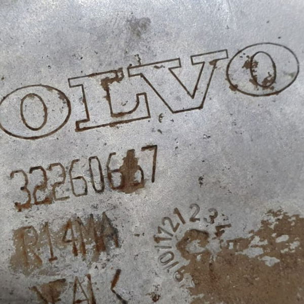 Defletor De Calor Volvo S60 T8 Híbrido 2020