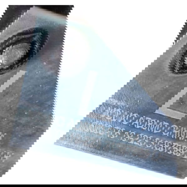 Suporte L/e Painel Frontal Volvo S60 T8 Híbrido 2019