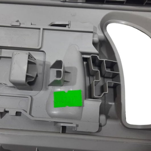 Moldura Suporte Coluna Central Vw Taos 2023