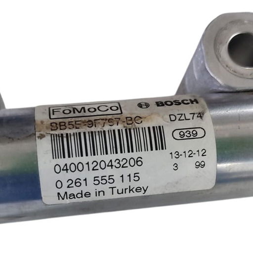 Flauta Bico Combustível Evoque 2015