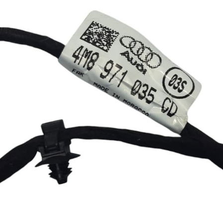 Chicote Estofamento Porta Dian. Esq. Audi Q8 2020