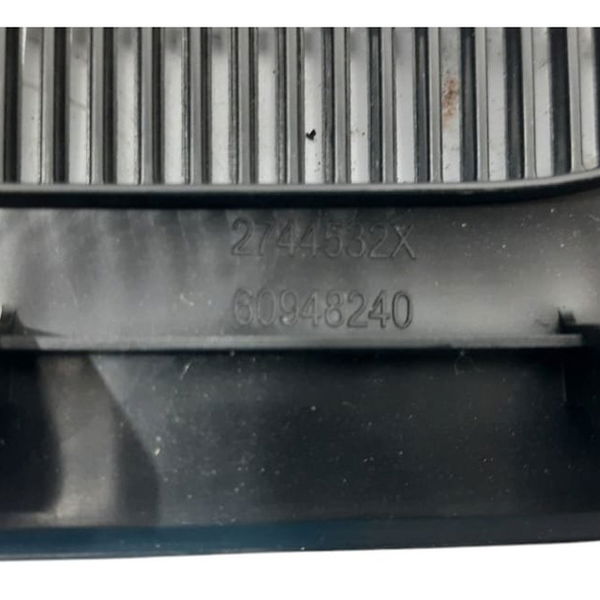 Acabamento Ld Direito Painel Ram Rampage 2024 Preto Listras