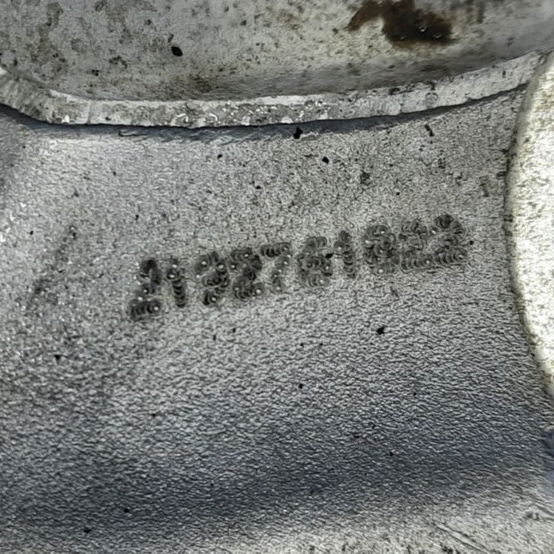 Montante Manga Do Eixo Traseiro Direito Volvo S60 2020