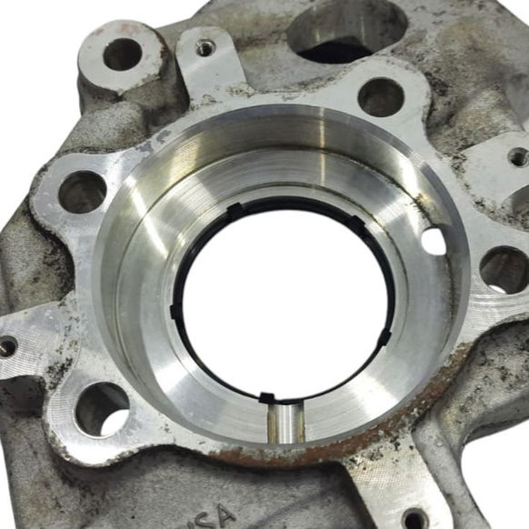 Montante Manga Do Eixo Traseiro Direito Volvo S60 2020