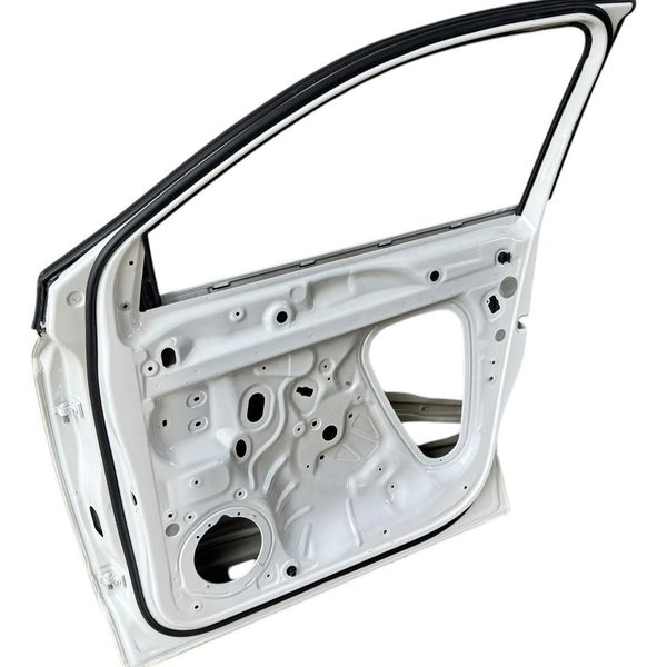 Porta Dianteira Direita Volkswagen Taos 2023 Branco Direita Dianteira